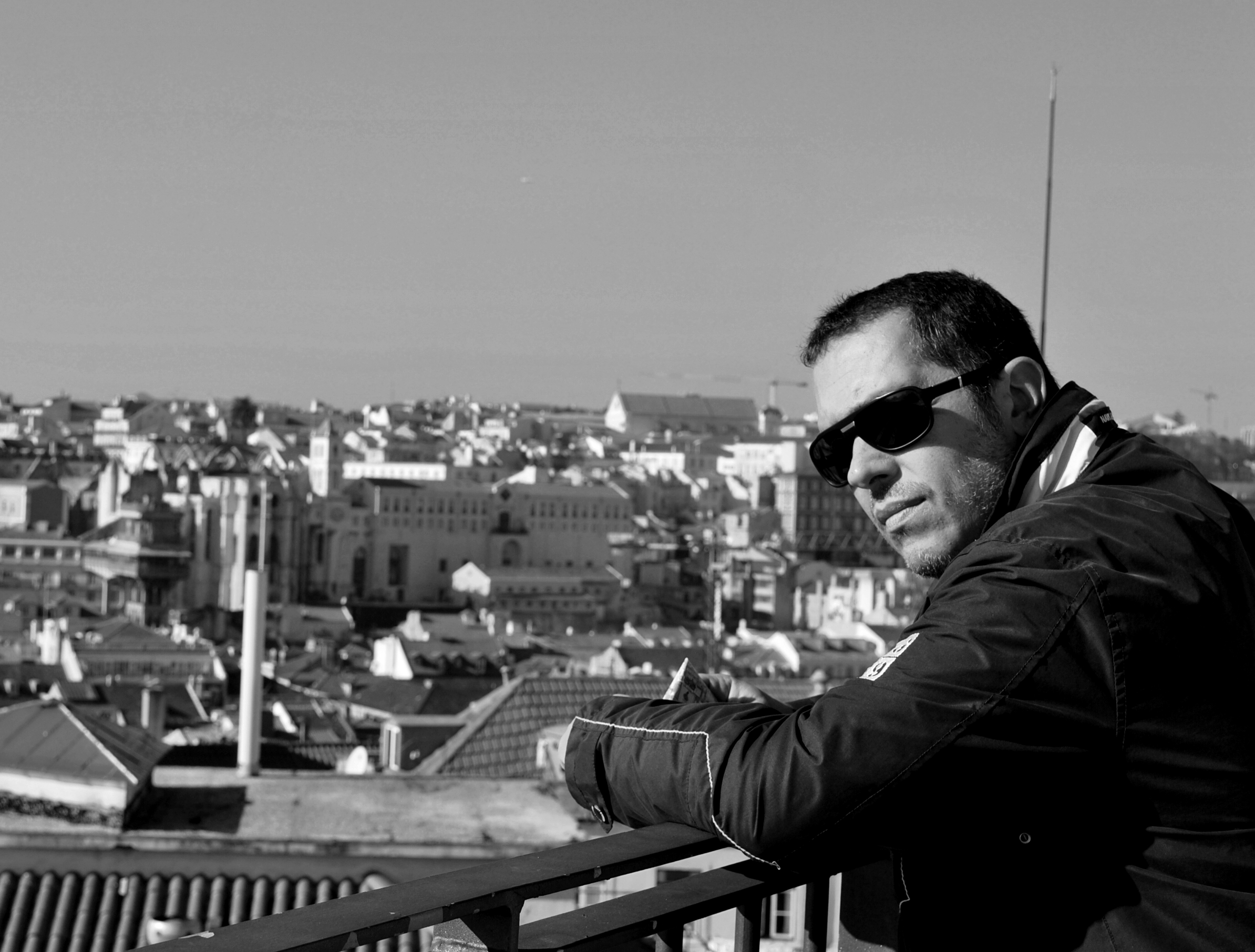 Ώρα… Υπηρεσίας